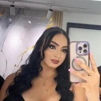 kendall_morry élő chatszobája