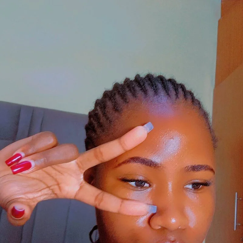 Cuteebony16 profile photo