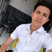 Rob13378's Profile Pic