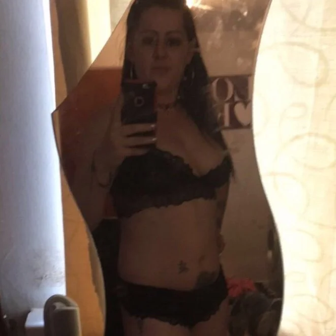 tattooed_milf profile photo