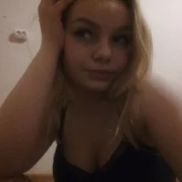 Lenora_Patty এর প্রোফাইল ছবি