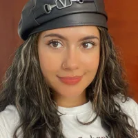 Gambar Profil Daphne_24