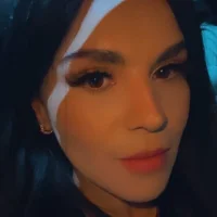 bubasup Φωτ, Προφίλ