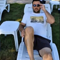 Ảnh Đại Diện Efe53100