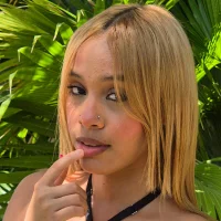 Gambar Profil Isabella_Fonttana