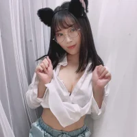 ShyCatGirl Adlı Modelin Avatarı