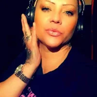 adelina24's Profile Pic