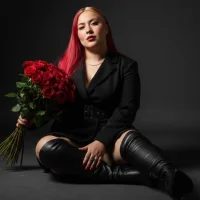 Bruja__Scarlata webcam