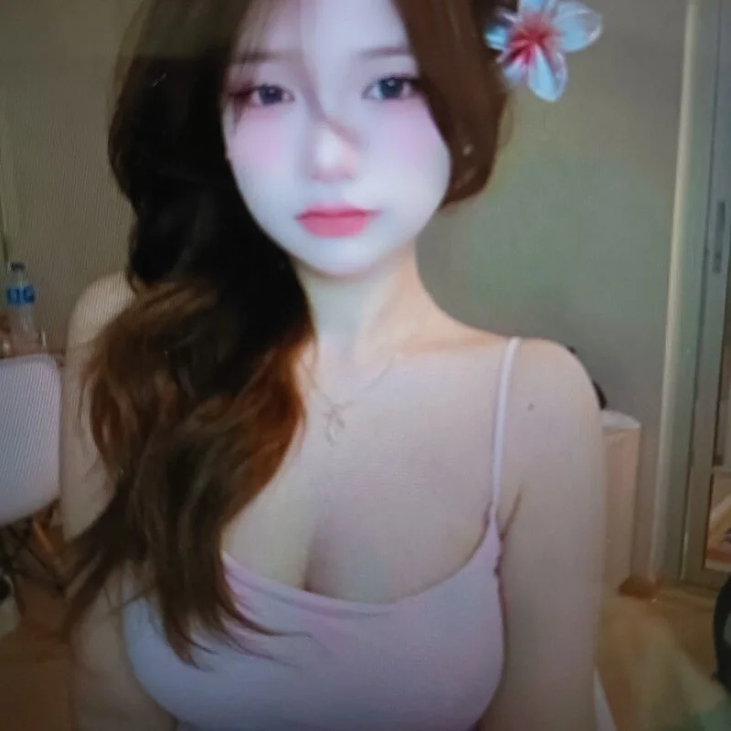 Tits-boos