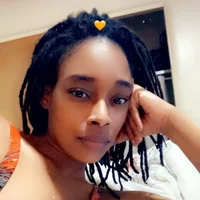 Tiffani_Jade's Avatar Photo