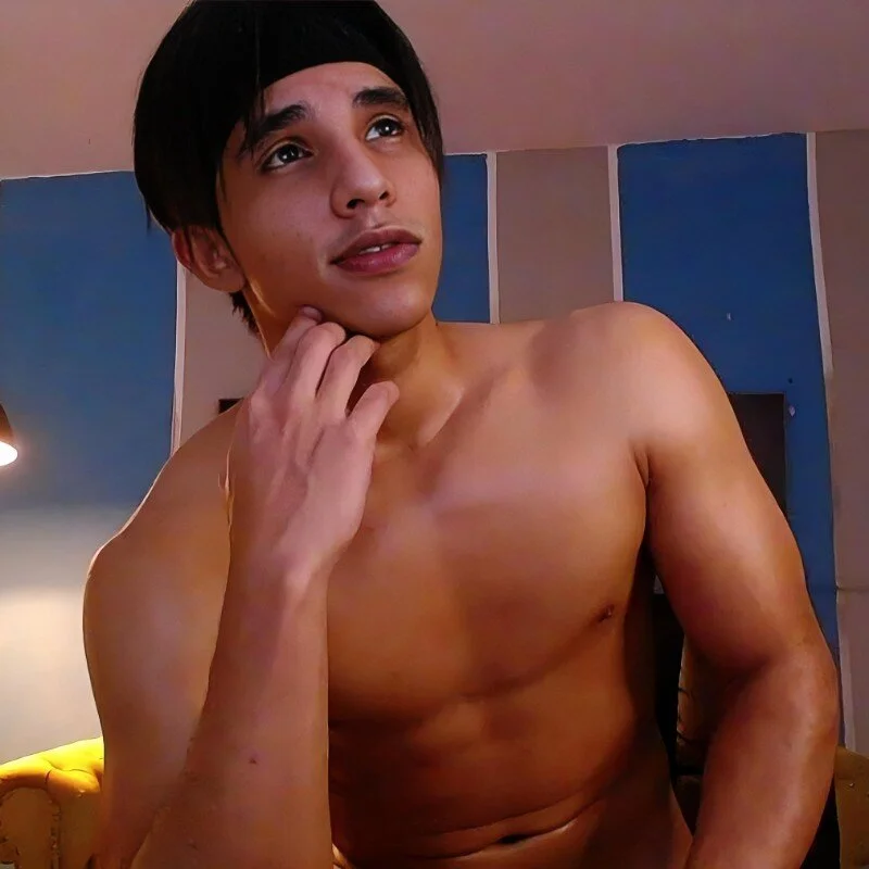 latinboyfit profile photo