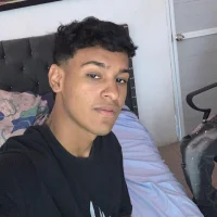 latinhard_master's Profile Pic
