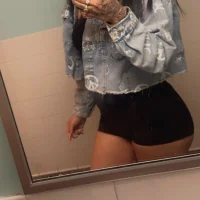 nova_lovees profilbillede