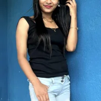 Naina_QUEENs profilbillede
