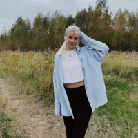 KatrinFloves's Profile Pic