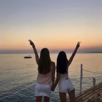 BeverlyKristine's Profile Pic