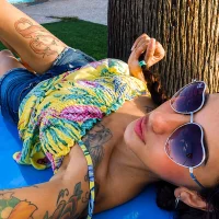 Снимка на аватара на Petitetease