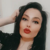elyellena profiképe