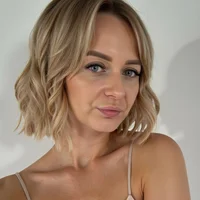 Karenblond's Avatar Pic