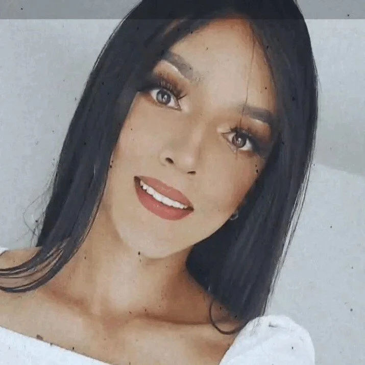 violet_cossio profile photo