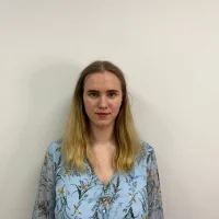 MayAllsbrook Φωτ, Προφίλ