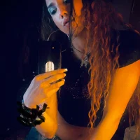 DiemTheeDoll's Profile Pic