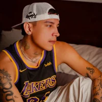 Happy_Endd_'s Profile Pic