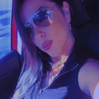 adelle_logan's Profile Pic
