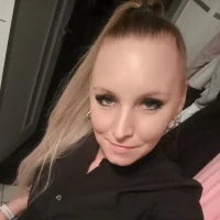 Chloe_Lohan এর প্রোফাইল ছবি