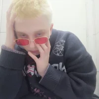 servvvv's Profile Pic
