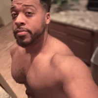 sir_dell's Profile Pic