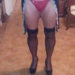 lovenylonsalot's Avatar Photo