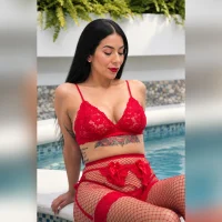 AlanaRouse3's Avatar Pic