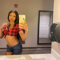 Suzeesosa's Profile Pic