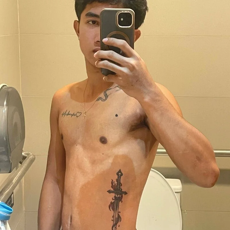 Ur_hottestjonny Stripchat profile image