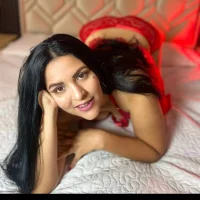 zaraluxx1's Avatar Pic