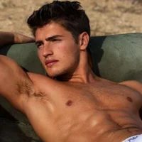 รูปโปรไฟล์ของ DominicRosi