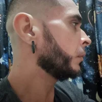 ades-'s Profile Pic