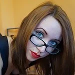 RebeccaGlam20's Avatar Photo