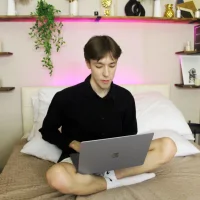 รูปอวาตา  ร์ของ MarkBranston