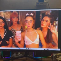 AudreyMilesTransのアバター写真
