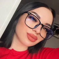 Alina_Faye's Profile Pic