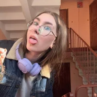 her_own_path's Profile Pic
