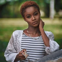 Afro_petite's Profile Pic