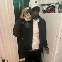 Glizzy247's Profile Pic