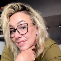 blondebitch2 Poză avatar