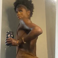 yourrrfemboy's Profile Pic