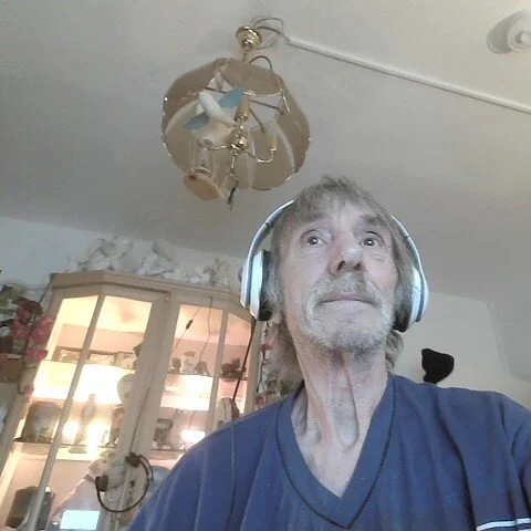 peter9744 profile photo