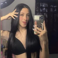 Hannah--Moon Adlı Modelin Avatarı