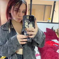 anniestones's Profile Pic